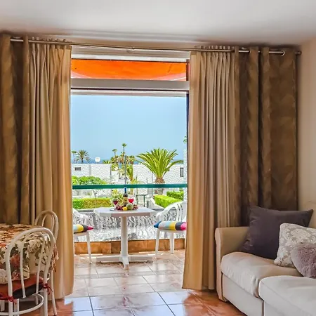 America - 150 Meters From The Beach, Free Wi-fi Apartamento Arona (Tenerife)