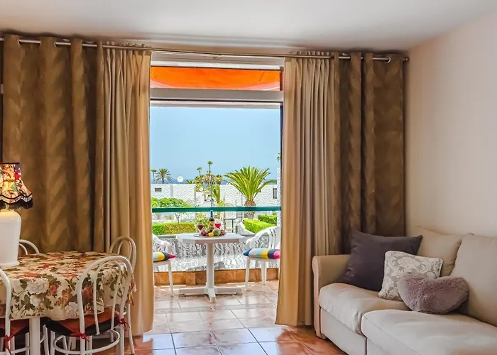 America - 150 Meters From The Beach, Free Wi-fi Apartamento Arona (Tenerife)