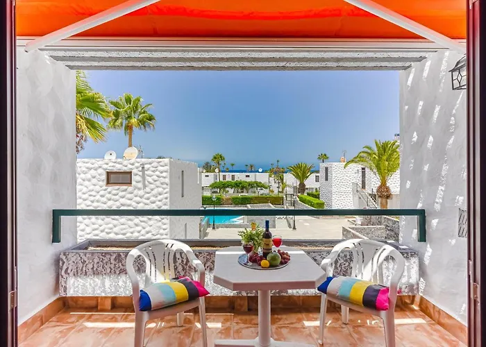 America - 150 Meters From The Beach, Free Wi-fi Arona (Tenerife)